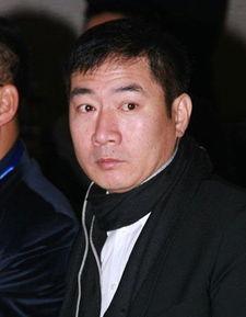 陈红老公李军背景